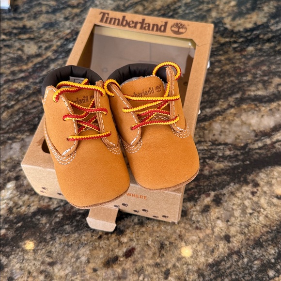 Timberland Infant Boots with Multicolor Laces - Picture 3 of 5